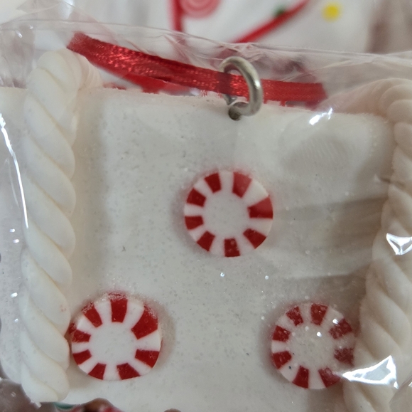 Gingerbread House and Train Hanging Ornaments set of 5 - Picture 8 of 10